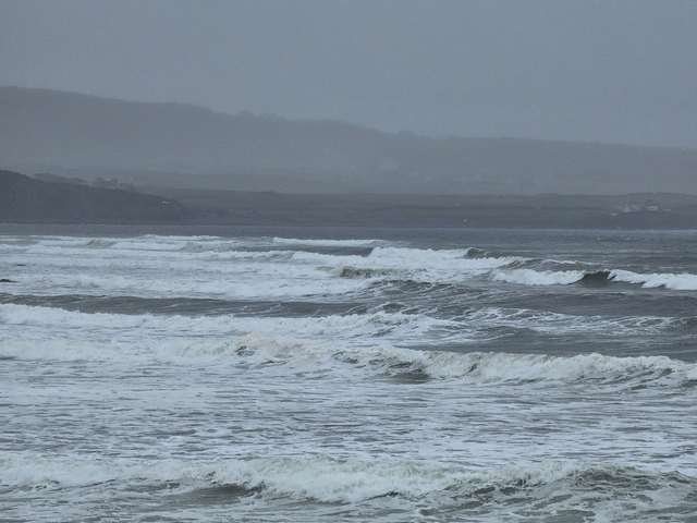 Big swell on the reefs at high tide